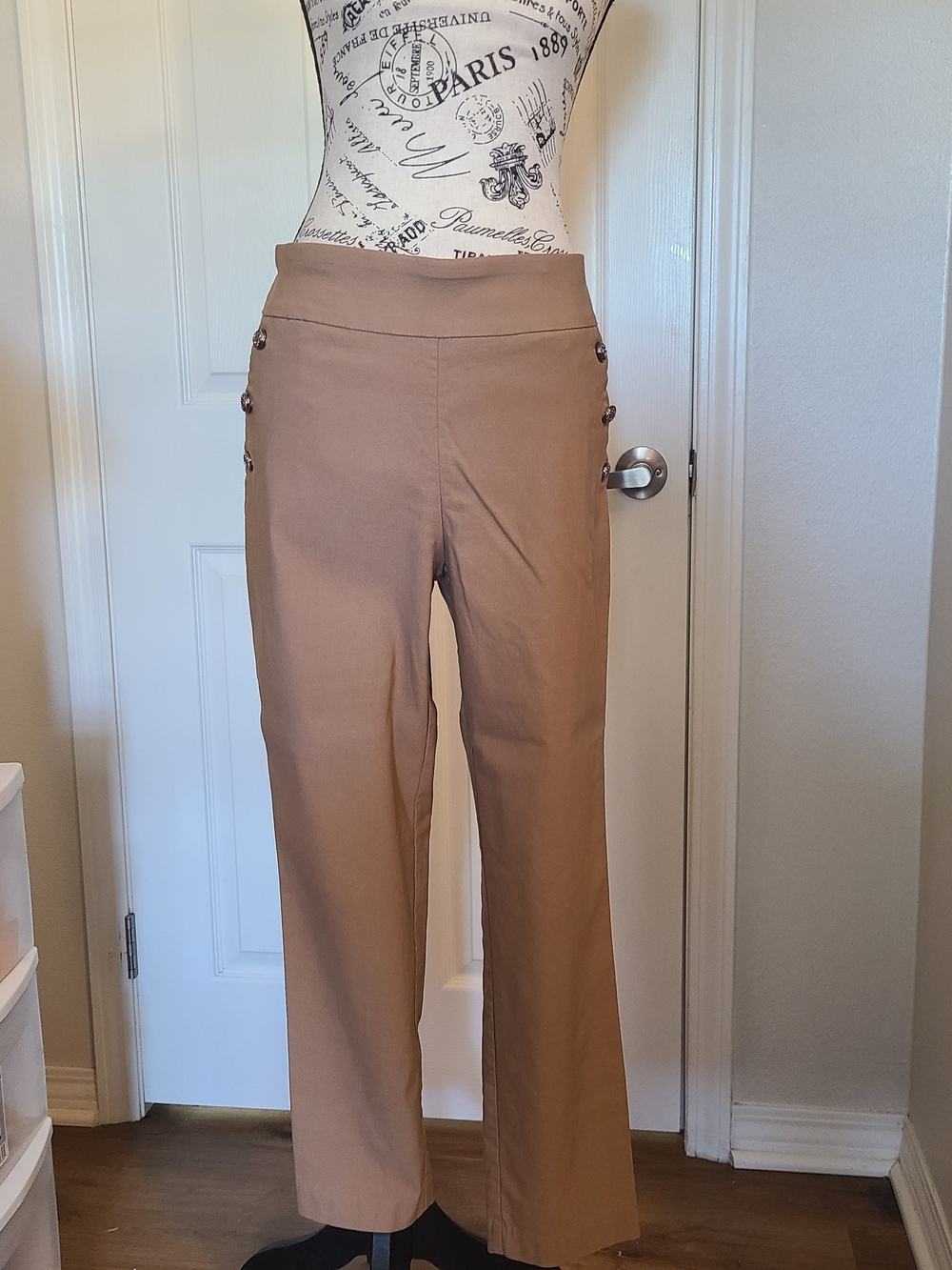 Jones New York Wide Leg Pants in Camel Brown